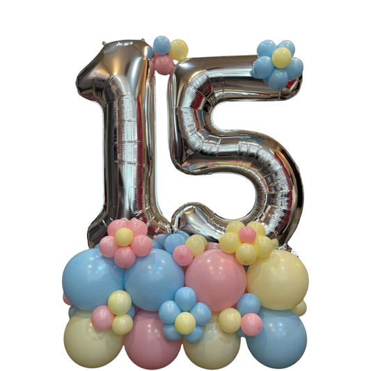 Fifteen & Fabulous Balloon Marquee